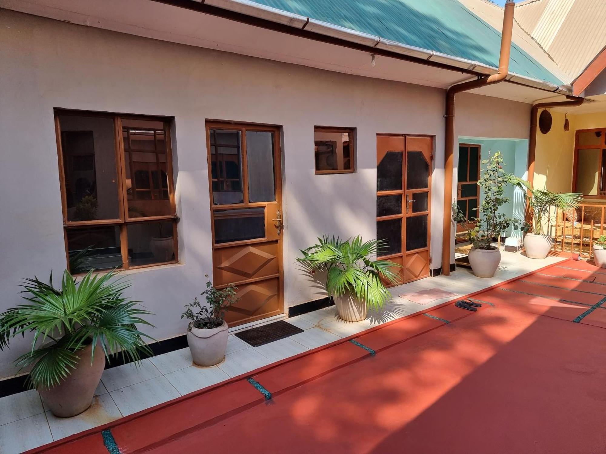 Kisanga Homestay Moshi Eksteriør bilde